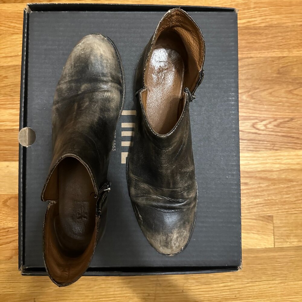 Frye Melissa Shootie 2 - Picture 2 of 15